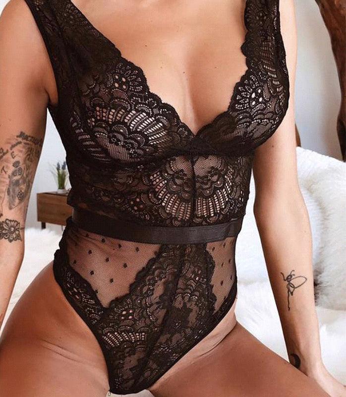 Body mit Spitzenstickerei